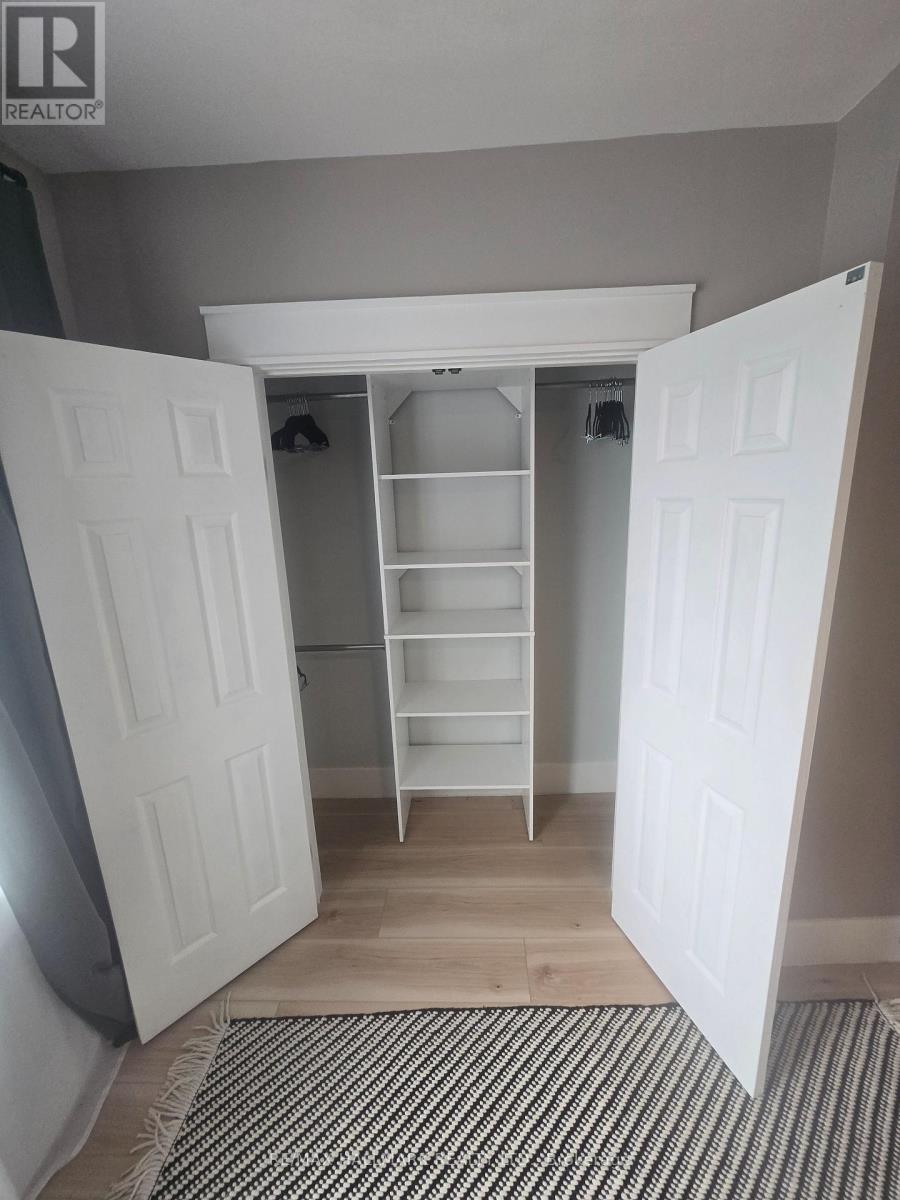 Main - 251 Silverthorn Avenue, Toronto, Ontario  M6N 3K2 - Photo 22 - W12975884