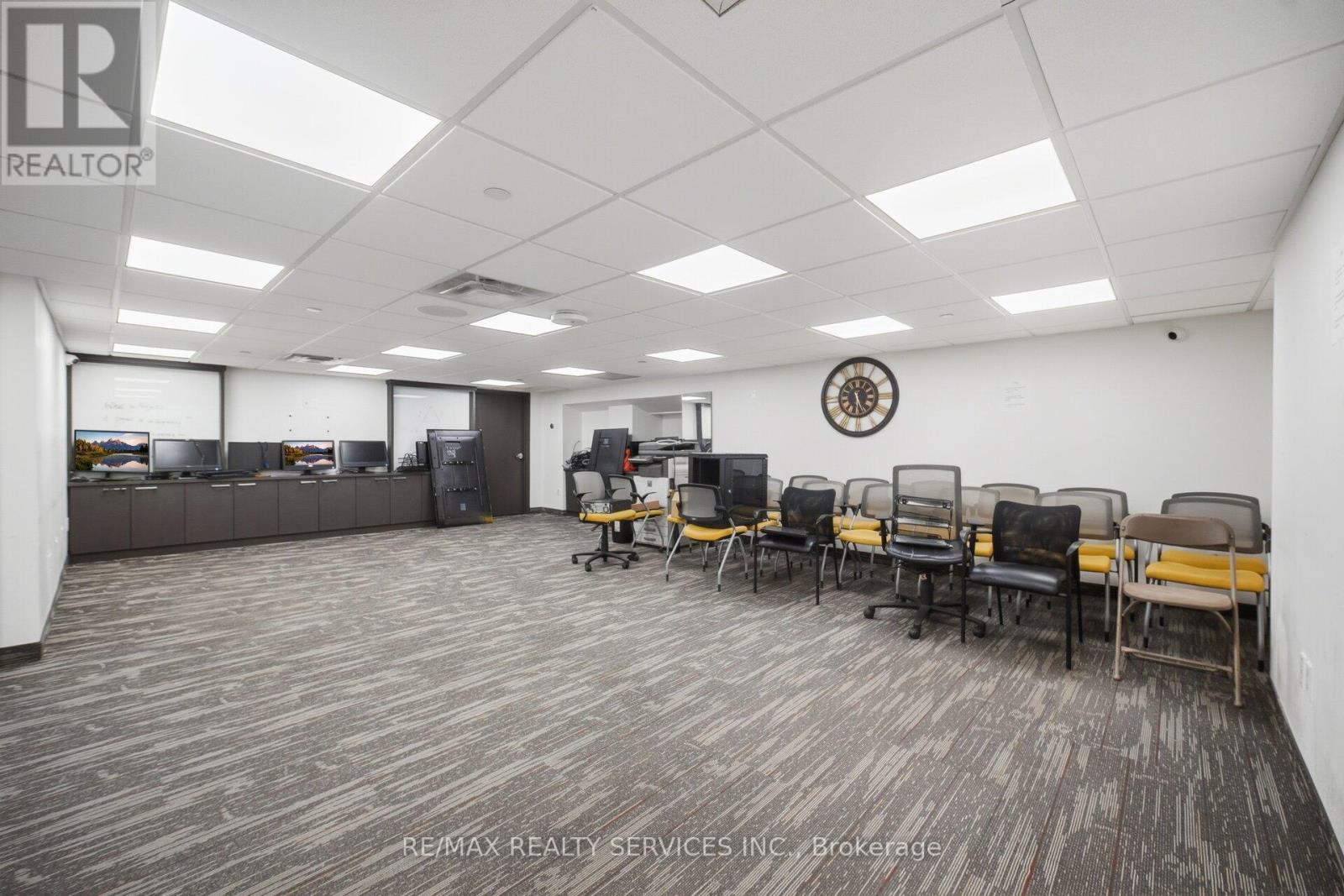 2 - 80 Pertosa Drive, Brampton, Ontario  L6X 5E9 - Photo 33 - W12960510