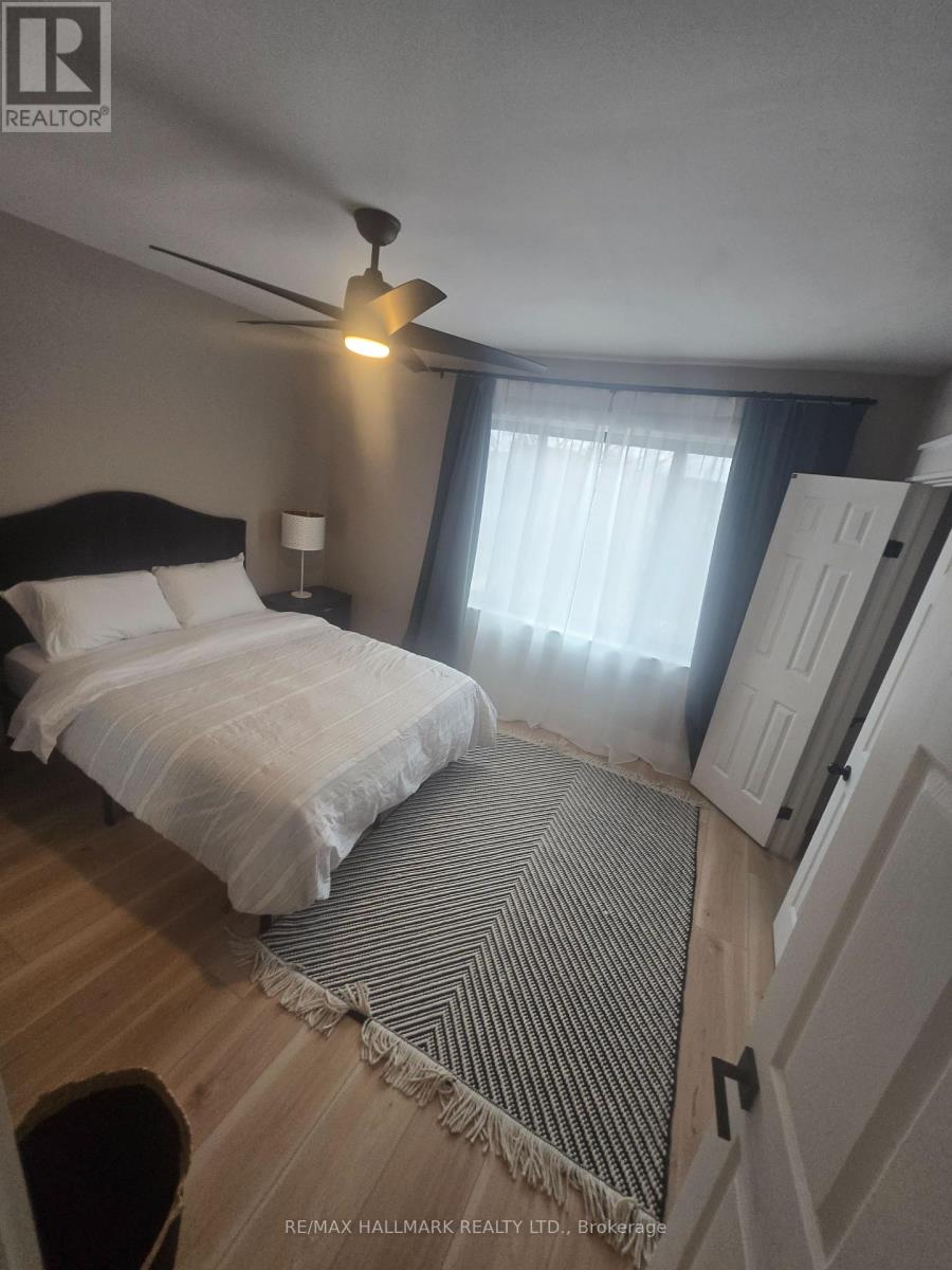 Main - 251 Silverthorn Avenue, Toronto, Ontario  M6N 3K2 - Photo 20 - W12975884