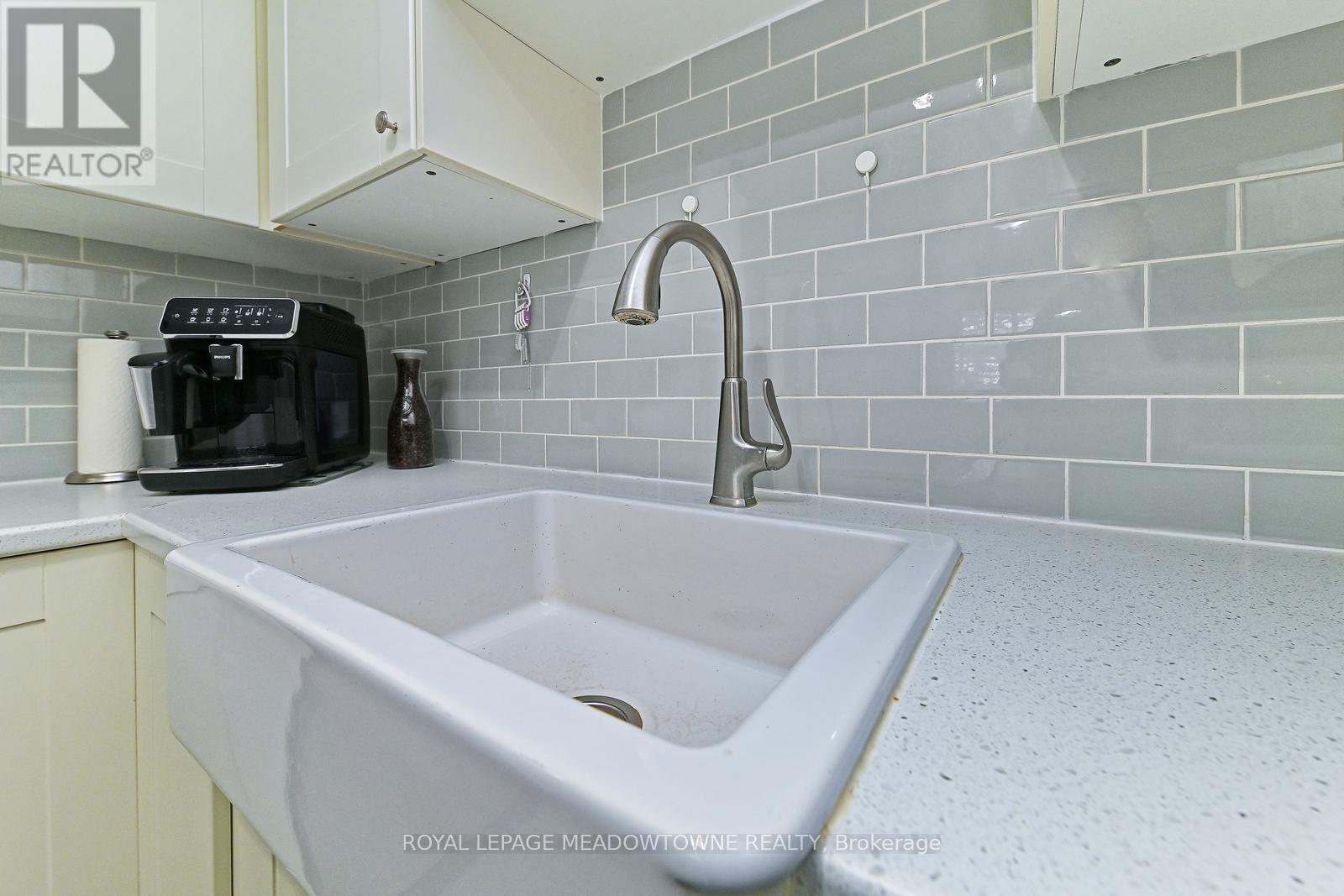 74 - 80 Lynden Circle, Halton Hills, Ontario  L7G 4Y8 - Photo 8 - W12974582