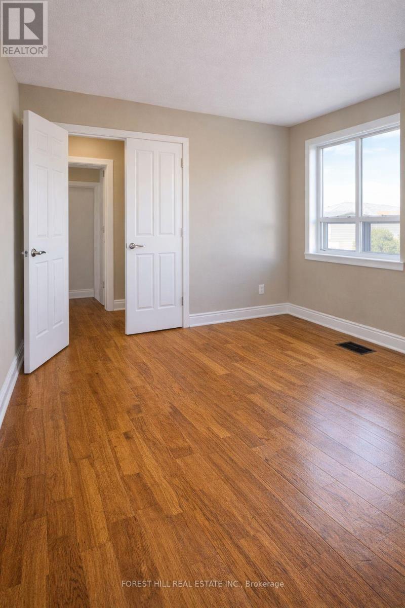 Main - 166 Schell Avenue, Toronto, Ontario  M6E 2T1 - Photo 6 - W12976052