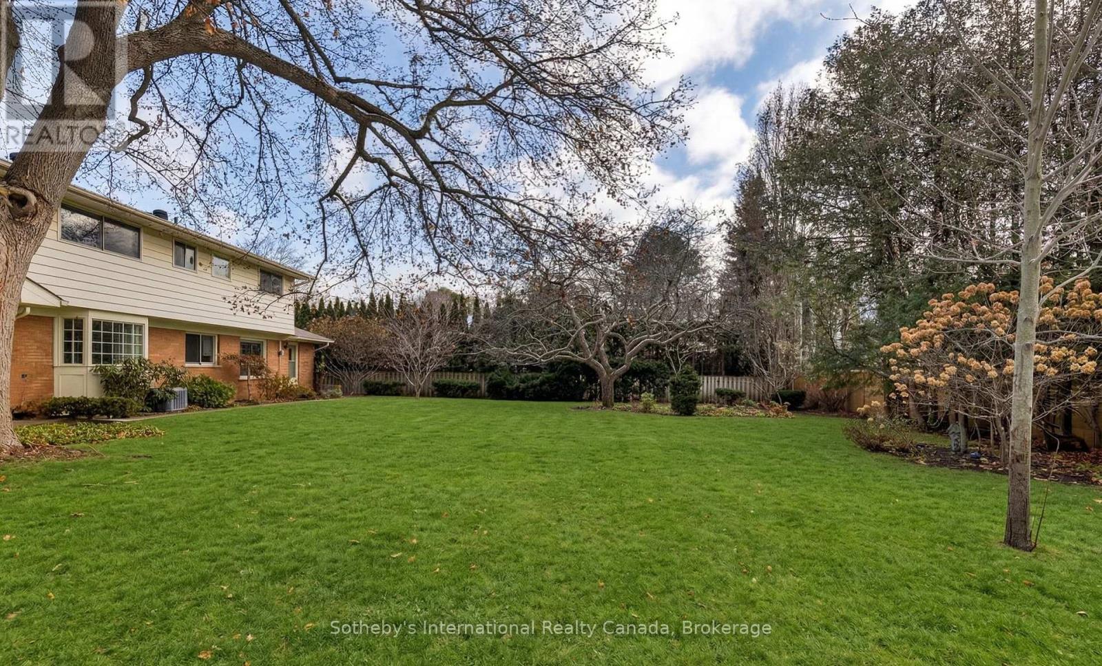 174 Claxton Drive, Oakville, Ontario  L6J 4N9 - Photo 26 - W12976710