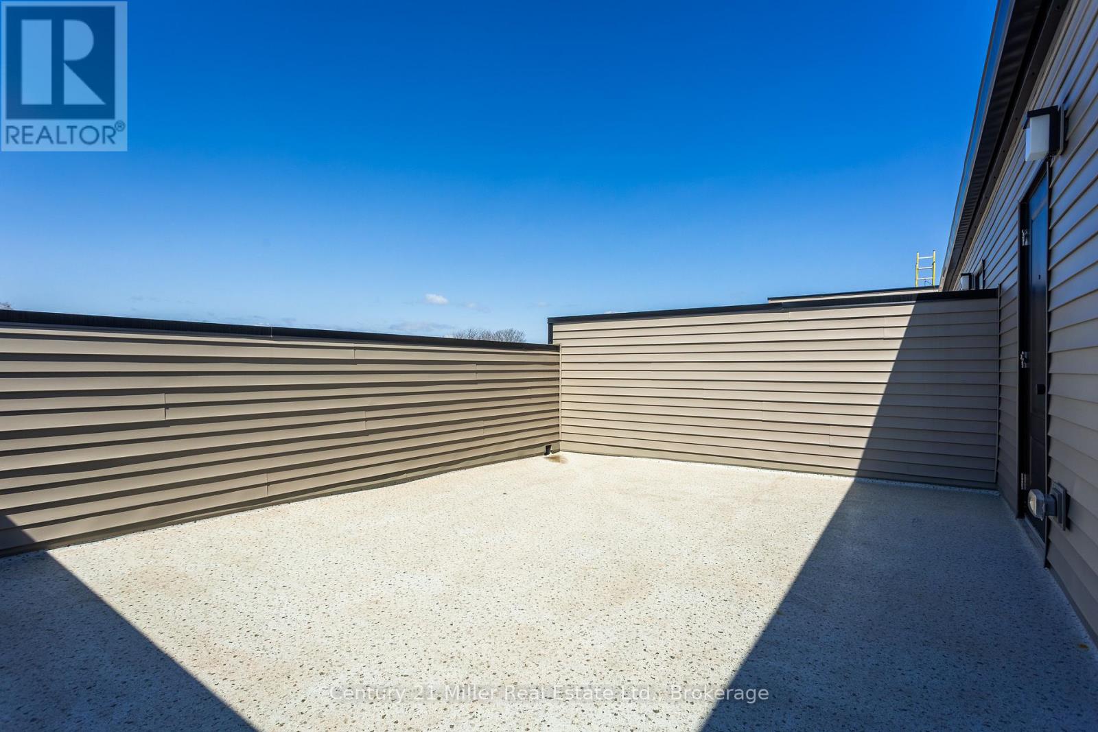 12 - 2 Slessor Boulevard, Grimsby, Ontario  L3M 5J4 - Photo 39 - X12976594