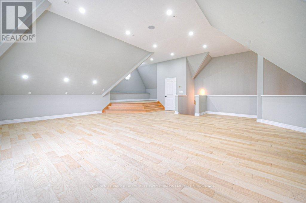 2930 Notre Dame Drive, Wilmot, Ontario  N0B 2L0 - Photo 32 - X12976200