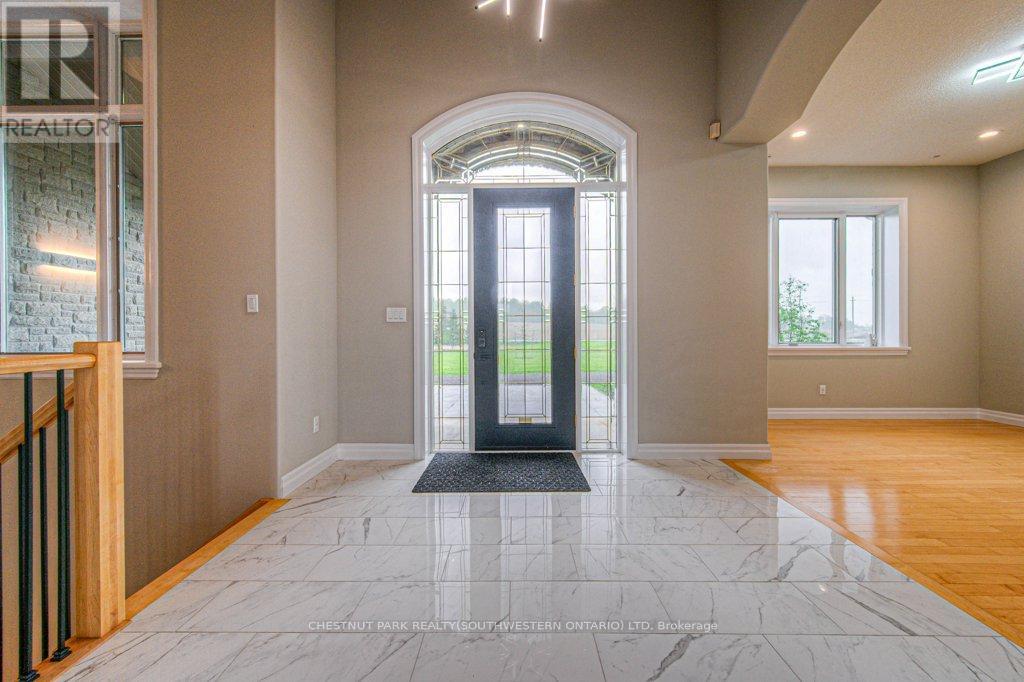 2930 Notre Dame Drive, Wilmot, Ontario  N0B 2L0 - Photo 5 - X12976200