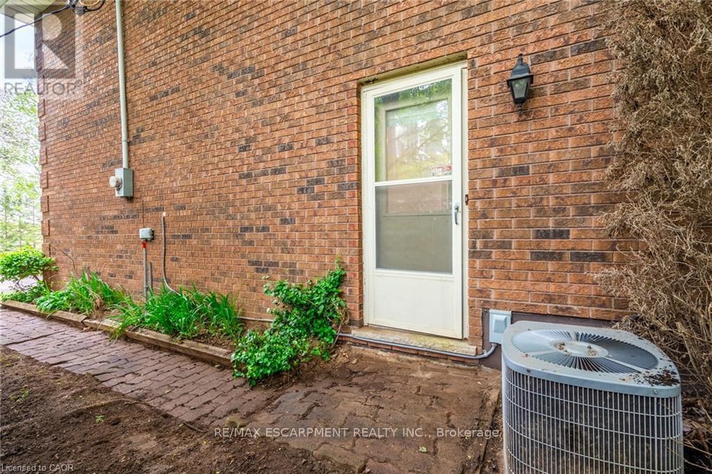 152 7th Concession Road E, Hamilton, Ontario  L0R 1V0 - Photo 28 - X12976250