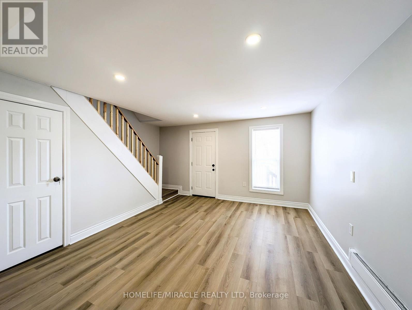 137 Proctor Street, Sarnia, Ontario  N7T 3G1 - Photo 16 - X12976314