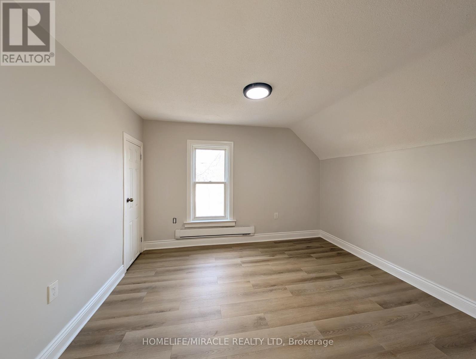 137 Proctor Street, Sarnia, Ontario  N7T 3G1 - Photo 22 - X12976314