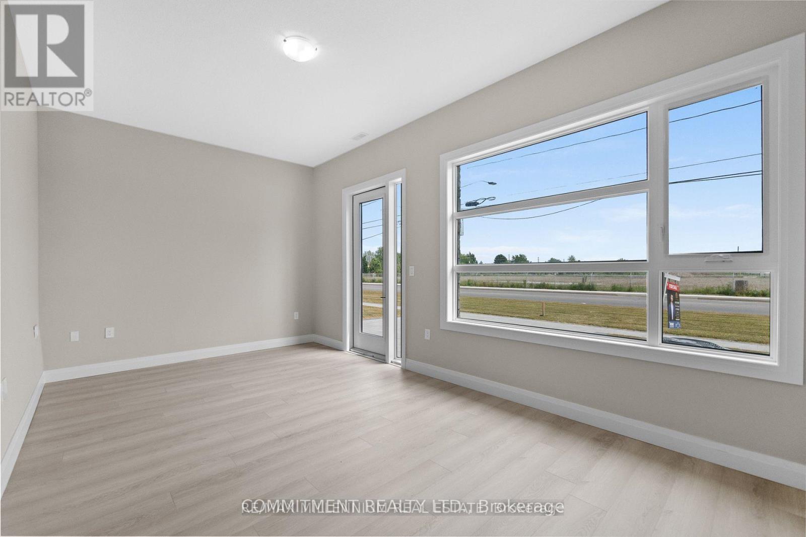 21 Warren Trail, Welland, Ontario L3B 0N8 - Photo 8 - X12976336