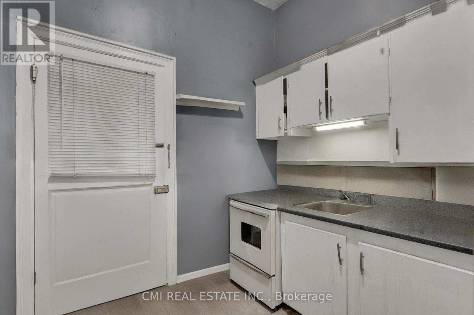 219 Dalhousie Street, Brantford, Ontario  N3S 3T8 - Photo 20 - X12976352