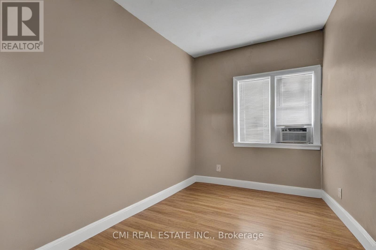 219 Dalhousie Street, Brantford, Ontario  N3S 3T8 - Photo 25 - X12976352