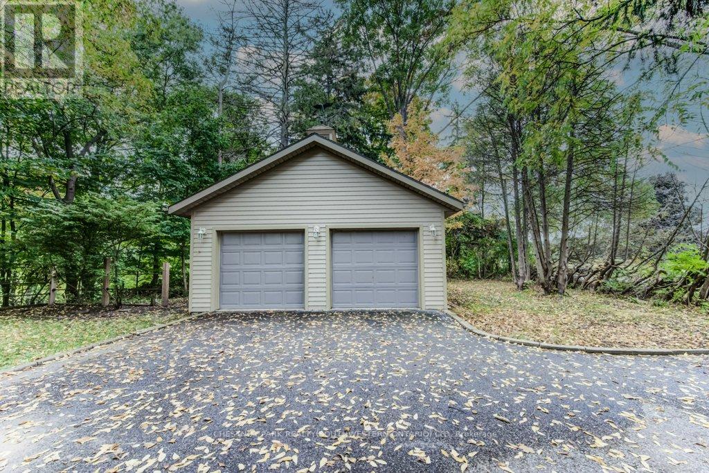 177 Piper Street, North Dumfries, Ontario  N0B 1E0 - Photo 3 - X12976364