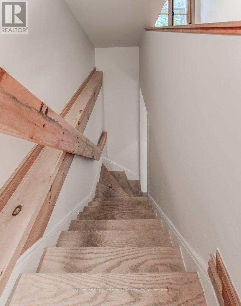 177 Piper Street, North Dumfries, Ontario  N0B 1E0 - Photo 33 - X12976364