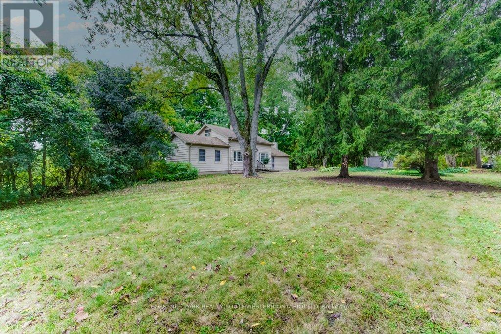 177 Piper Street, North Dumfries, Ontario  N0B 1E0 - Photo 4 - X12976364