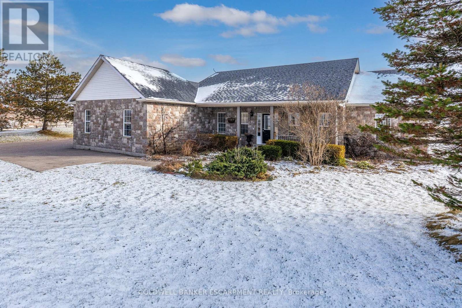 4923 Wellington 44 Road, Guelph/eramosa, Ontario  N0B 2K0 - Photo 10 - X12976420