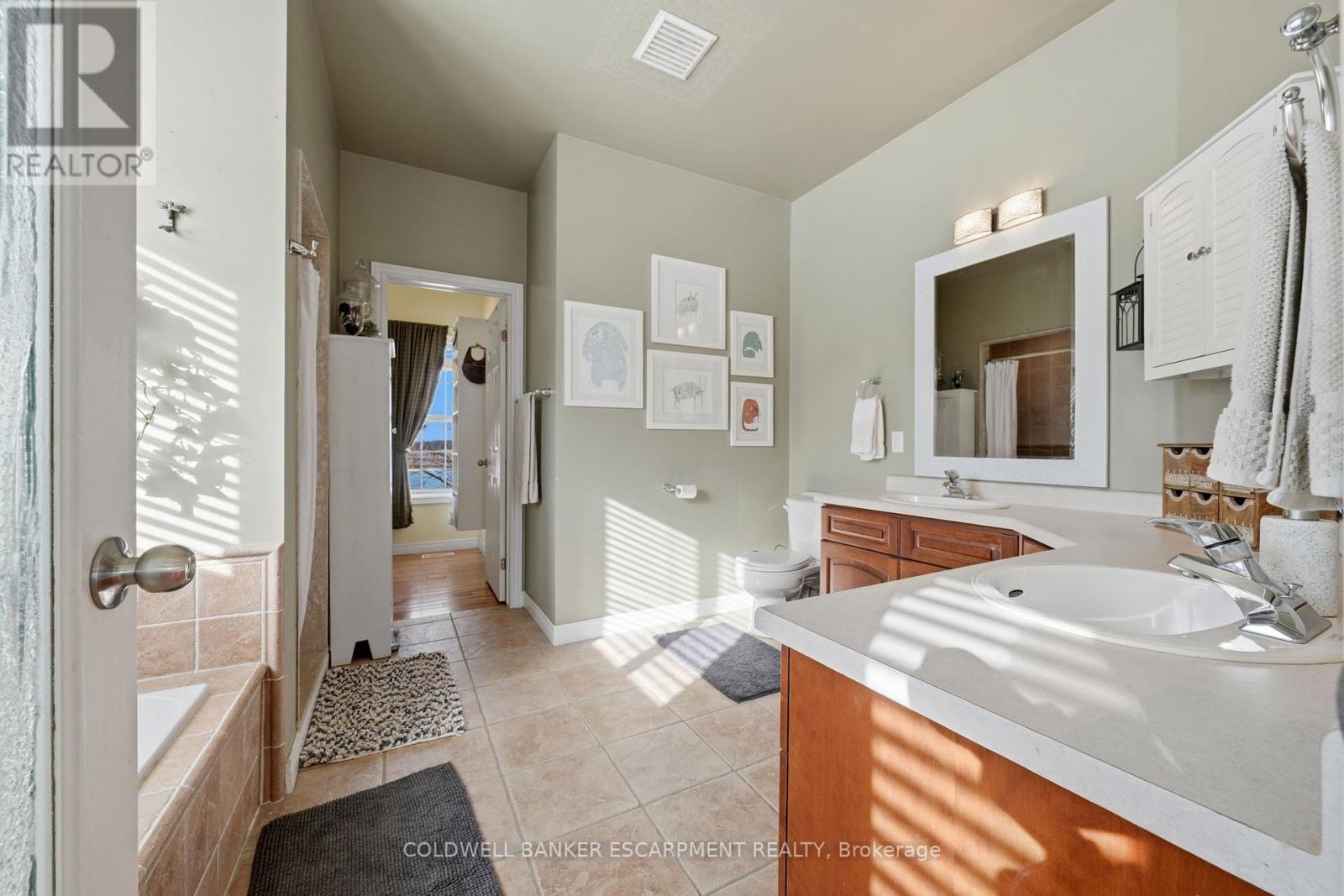 4923 Wellington 44 Road, Guelph/eramosa, Ontario  N0B 2K0 - Photo 27 - X12976420