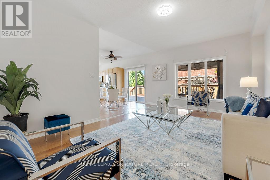 30 Oakrun Street, Hamilton, Ontario  L8E 6E7 - Photo 18 - X12976424