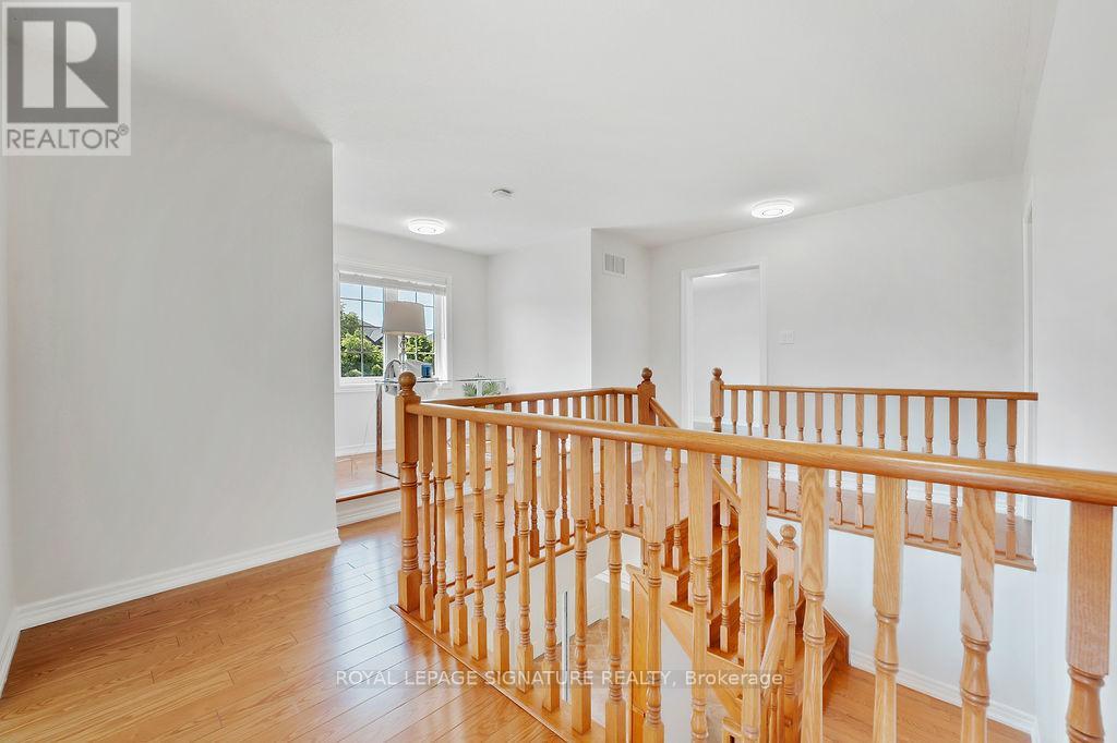 30 Oakrun Street, Hamilton, Ontario  L8E 6E7 - Photo 24 - X12976424
