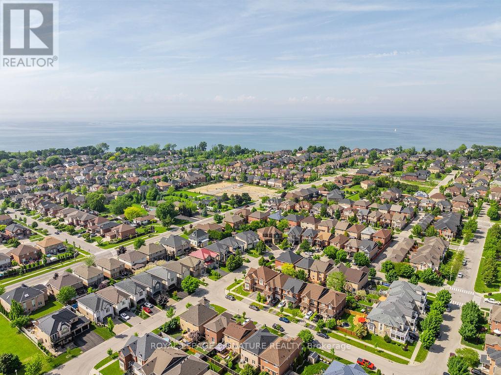 30 Oakrun Street, Hamilton, Ontario  L8E 6E7 - Photo 40 - X12976424