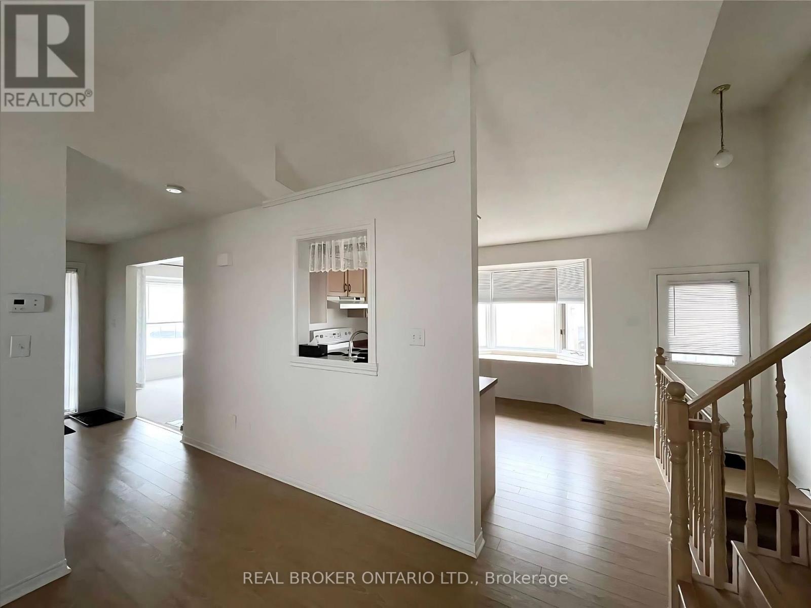 5999 Andrea Drive, Niagara Falls, Ontario  L2H 2Z9 - Photo 3 - X12976432