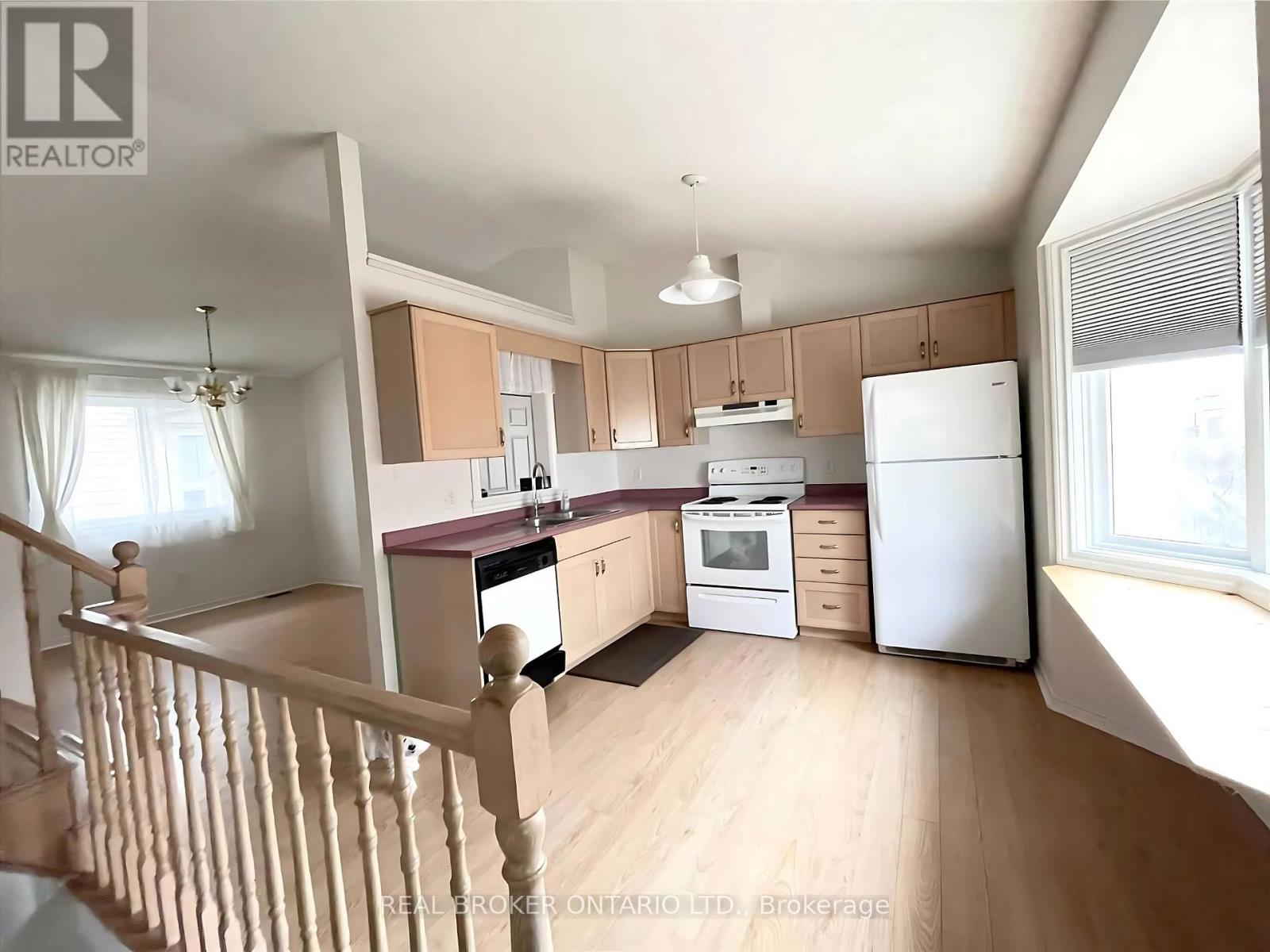 5999 Andrea Drive, Niagara Falls, Ontario  L2H 2Z9 - Photo 5 - X12976432