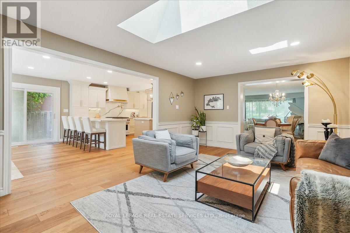 14 Dubarry Boulevard, Hamilton, Ontario  L8T 2V4 - Photo 22 - X12976454