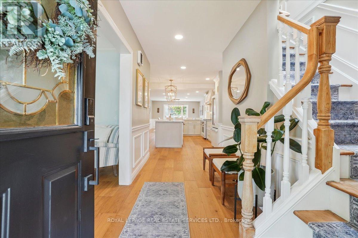 14 Dubarry Boulevard, Hamilton, Ontario  L8T 2V4 - Photo 4 - X12976454