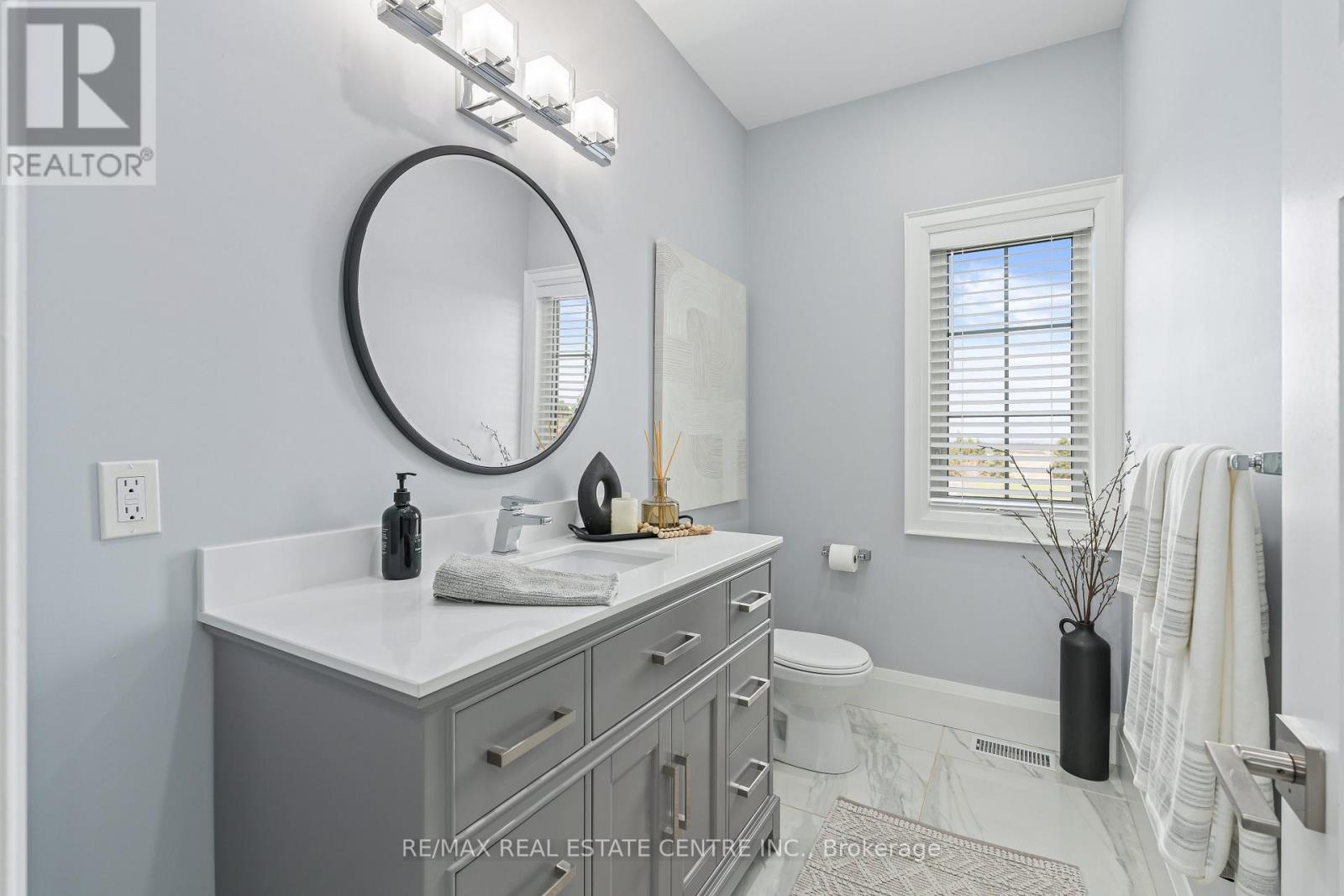 9677 Tenth Side Road, Erin, Ontario  N0B 1T0 - Photo 35 - X12976490