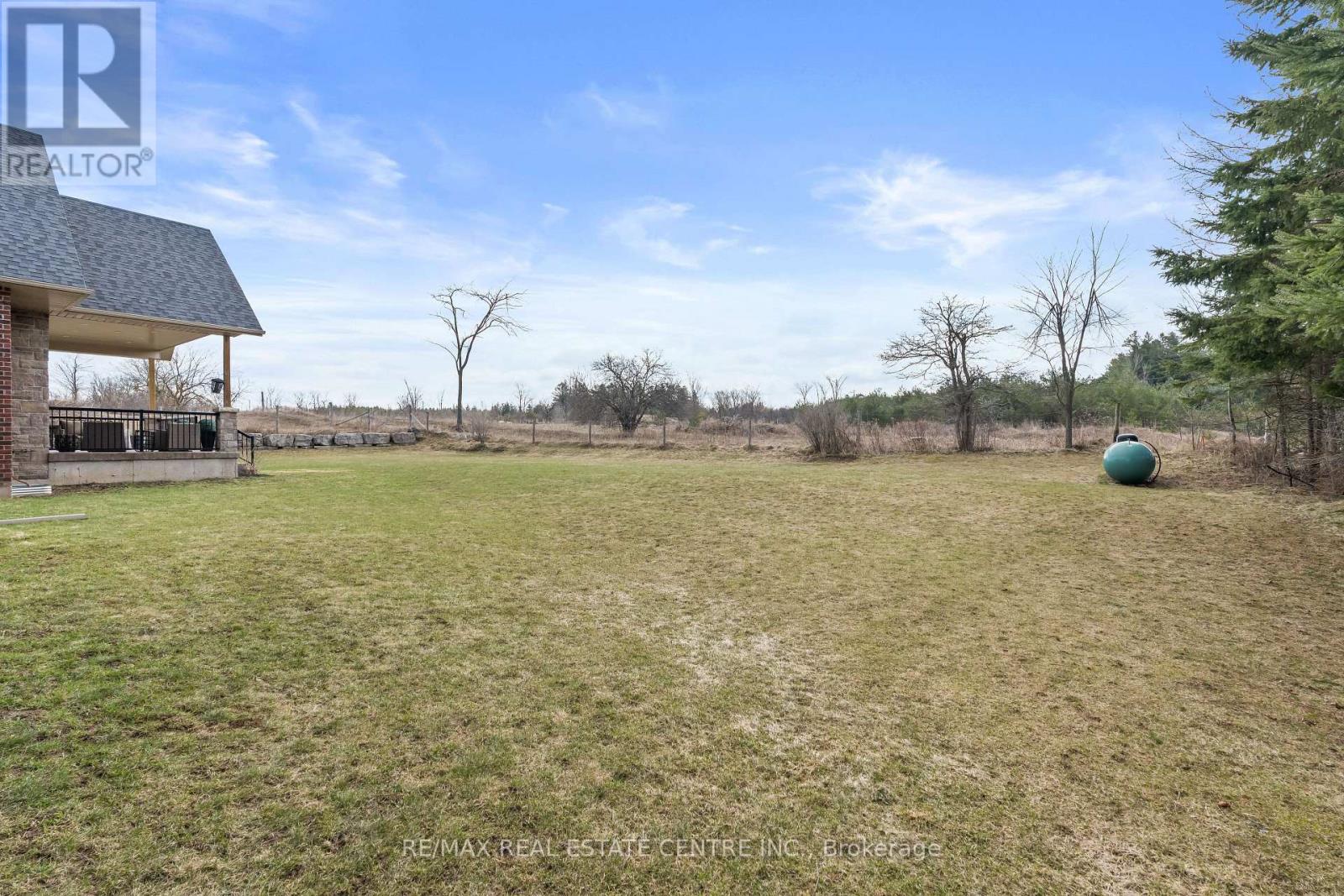 9677 Tenth Side Road, Erin, Ontario  N0B 1T0 - Photo 43 - X12976490