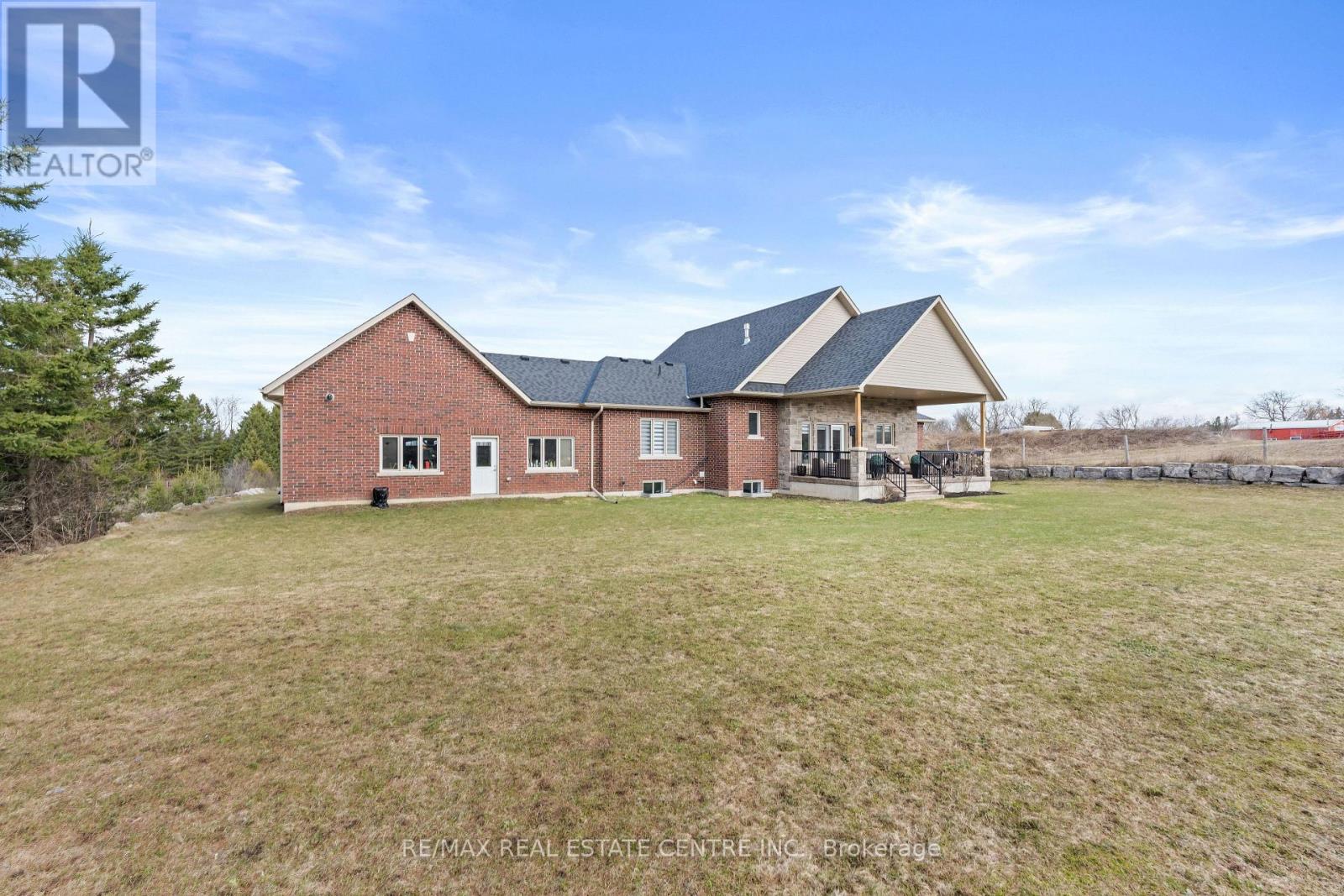 9677 Tenth Side Road, Erin, Ontario  N0B 1T0 - Photo 49 - X12976490