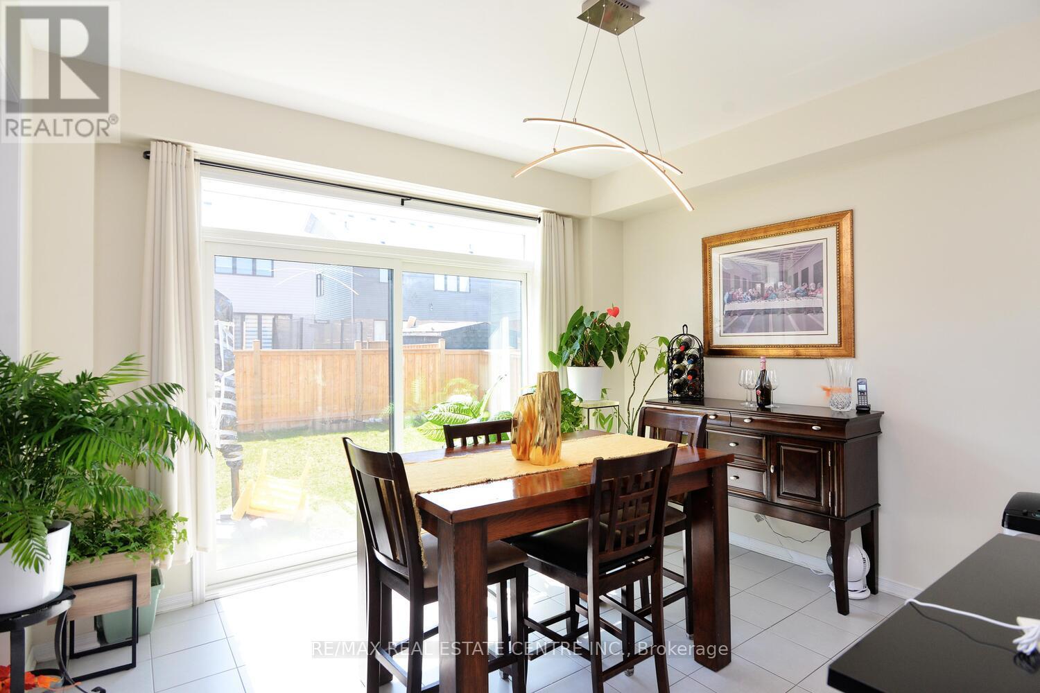 55 Magdalena Street, Hamilton, Ontario  L8J 0M3 - Photo 15 - X12971164