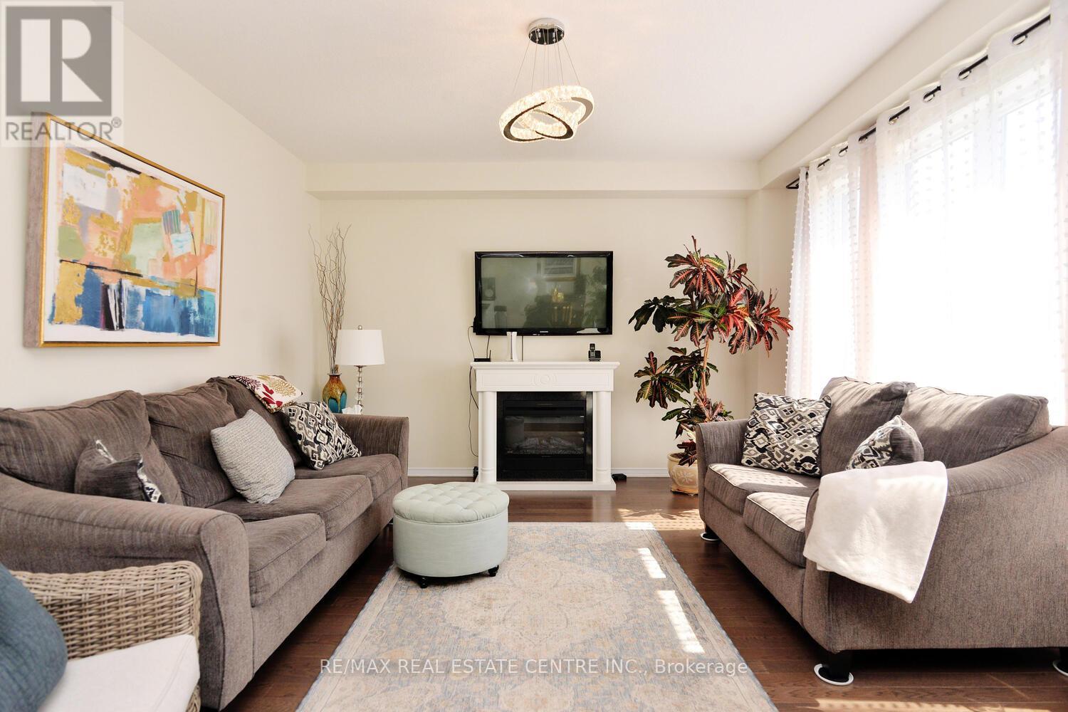 55 Magdalena Street, Hamilton, Ontario  L8J 0M3 - Photo 16 - X12971164