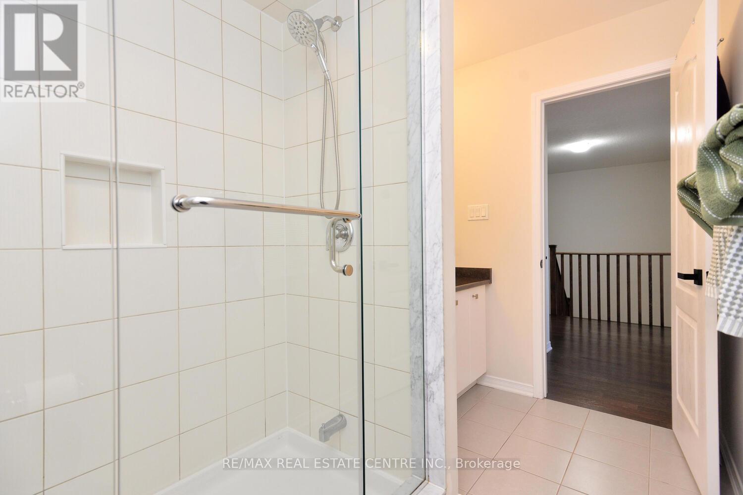 55 Magdalena Street, Hamilton, Ontario  L8J 0M3 - Photo 32 - X12971164