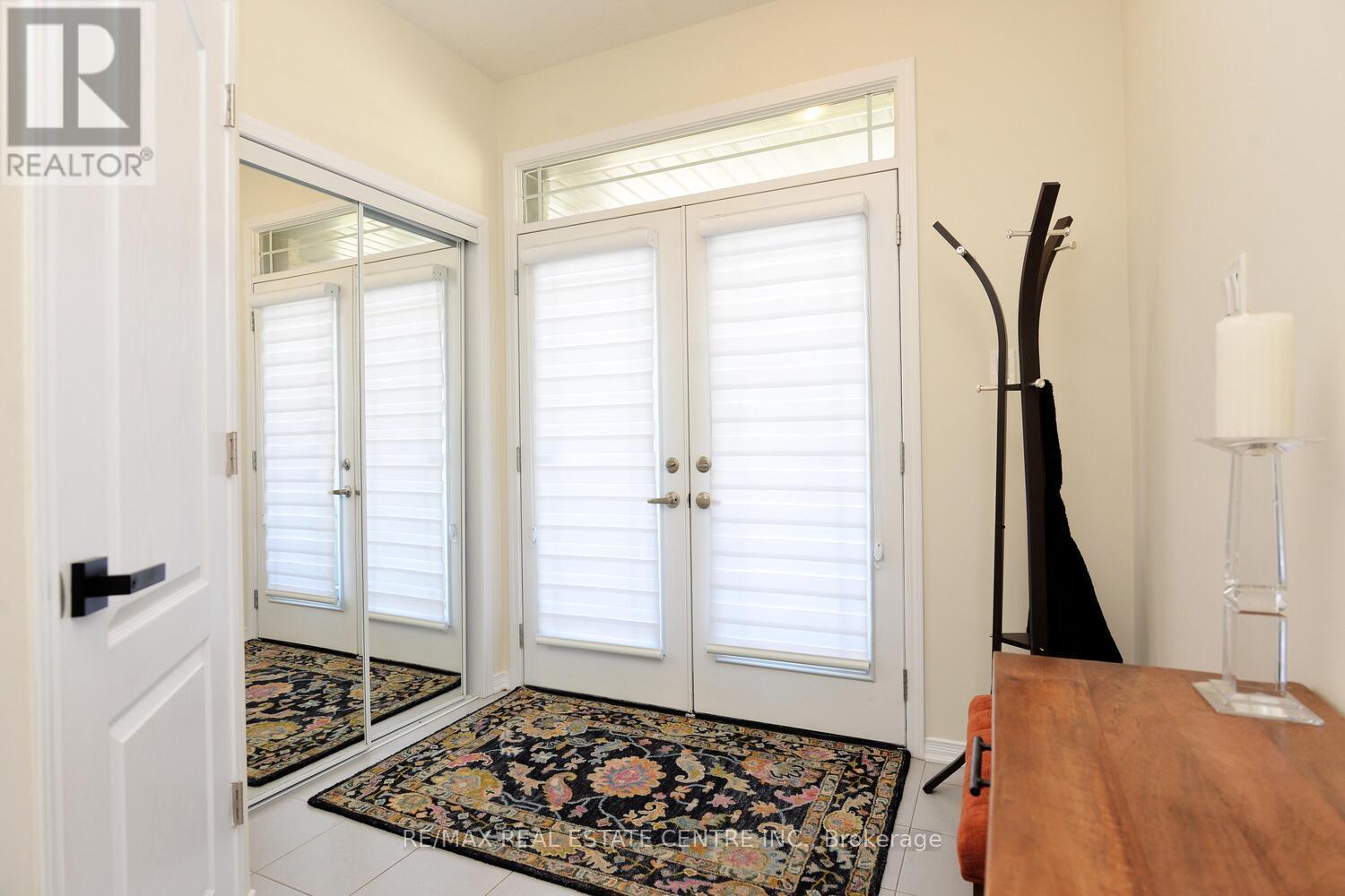 55 Magdalena Street, Hamilton, Ontario  L8J 0M3 - Photo 7 - X12971164