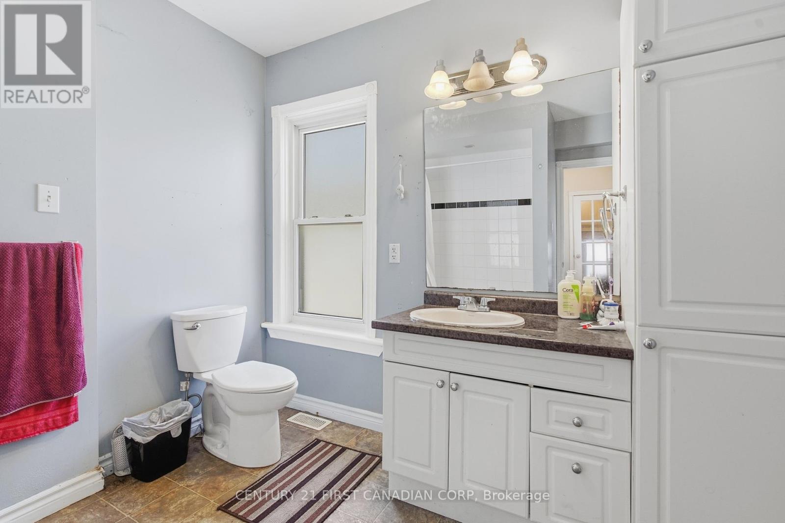 110 St Julien Street, London East (East M), Ontario  N5Z 2M7 - Photo 13 - X12961220