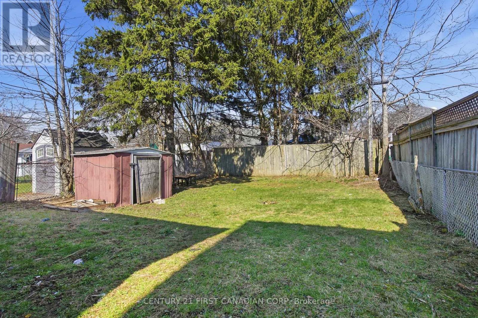 110 St Julien Street, London East (East M), Ontario  N5Z 2M7 - Photo 16 - X12961220