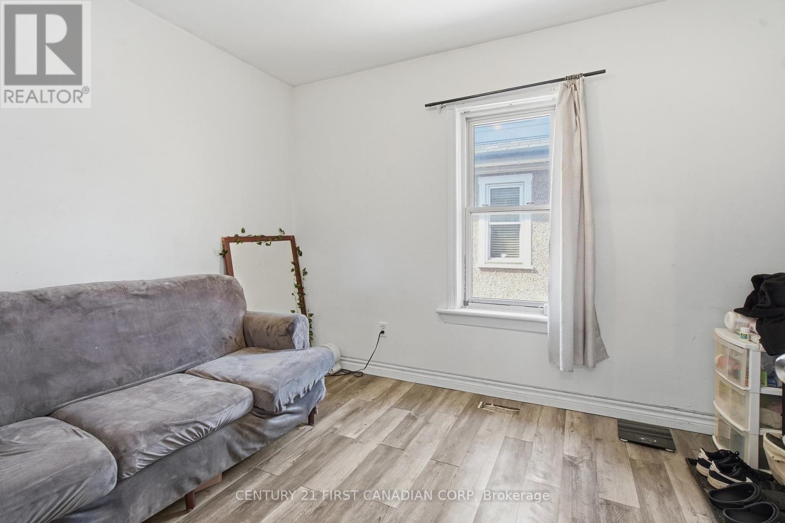 110 St Julien Street, London East (East M), Ontario  N5Z 2M7 - Photo 11 - X12961220