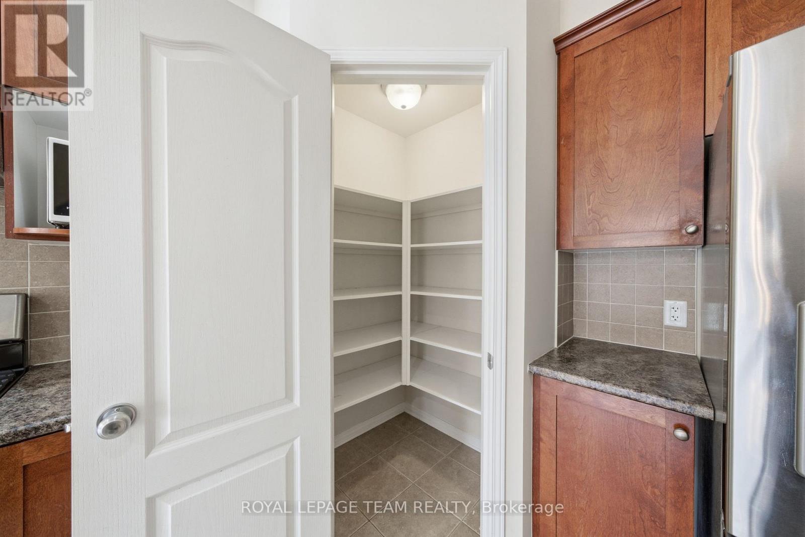 167 Hornchurch Lane, Ottawa, Ontario  K2J 0J9 - Photo 10 - X12916560