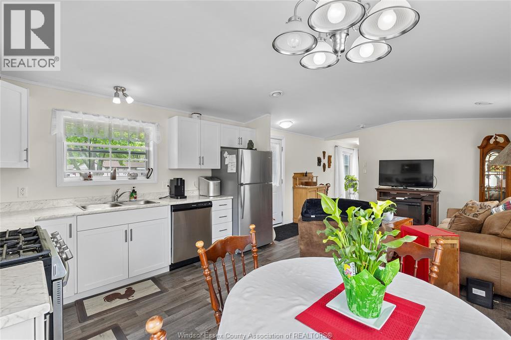 191 Steven Court, Essex, Ontario  N8M 2A8 - Photo 11 - 26007623