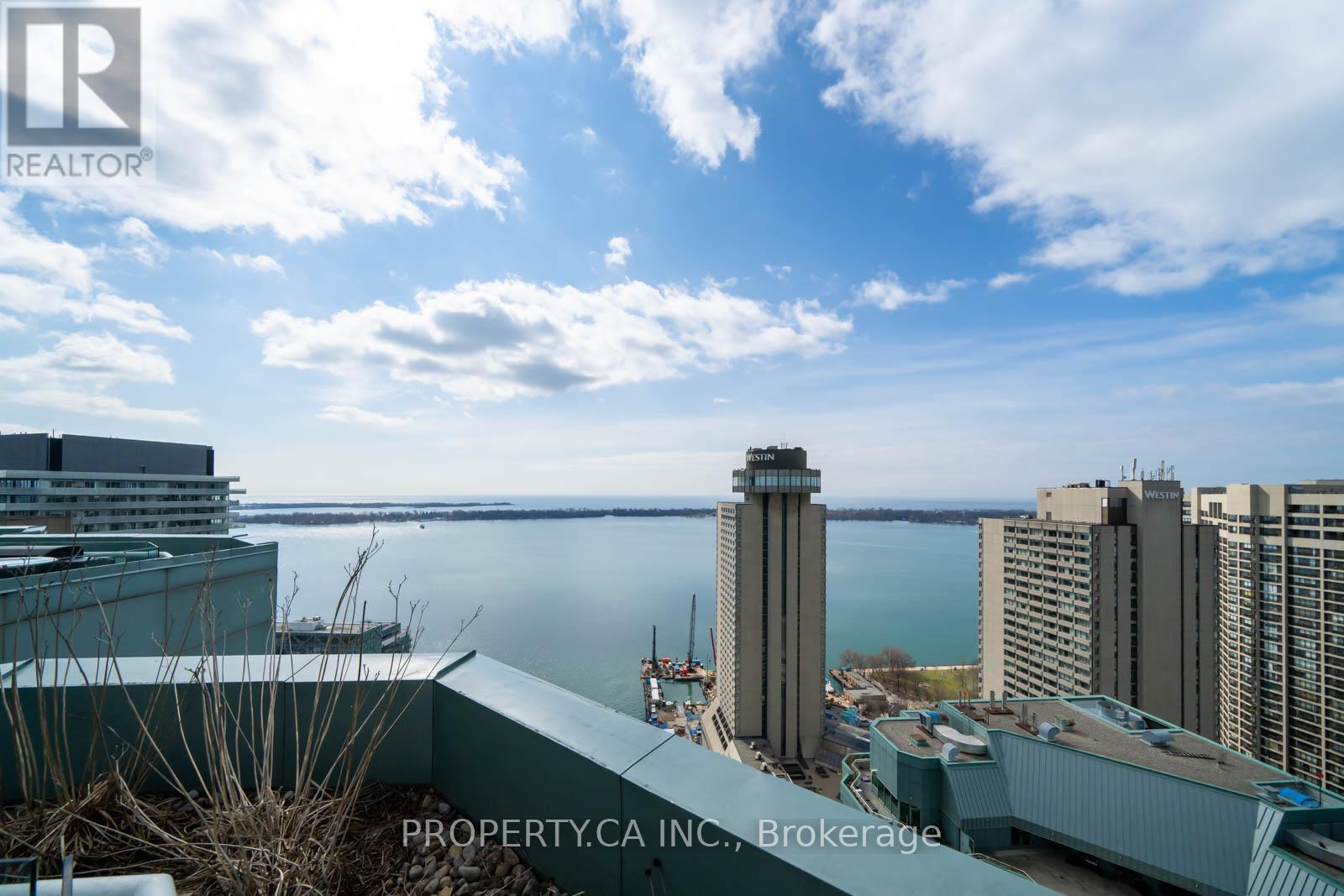 1209 - 10 Yonge Street, Toronto (Waterfront Communities), Ontario  M5E 1R4 - Photo 30 - C12970160