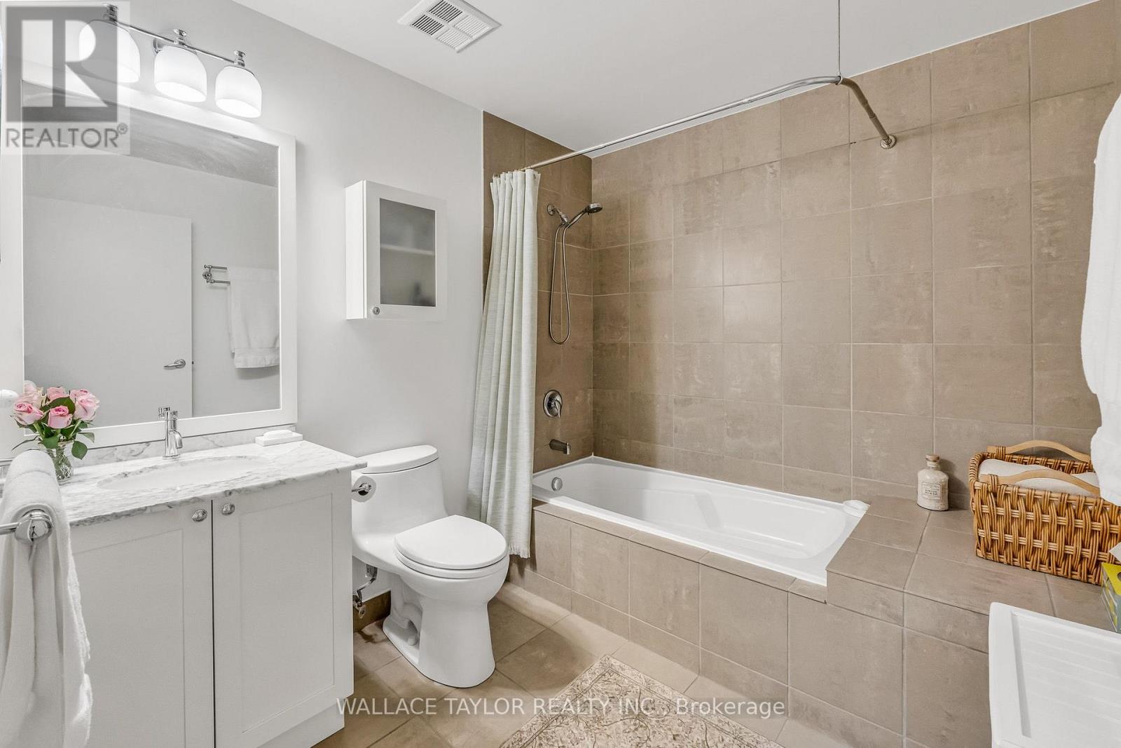 208 - 993 Queen Street W, Toronto, Ontario M6J 1H2 - Photo 9 - C12975824