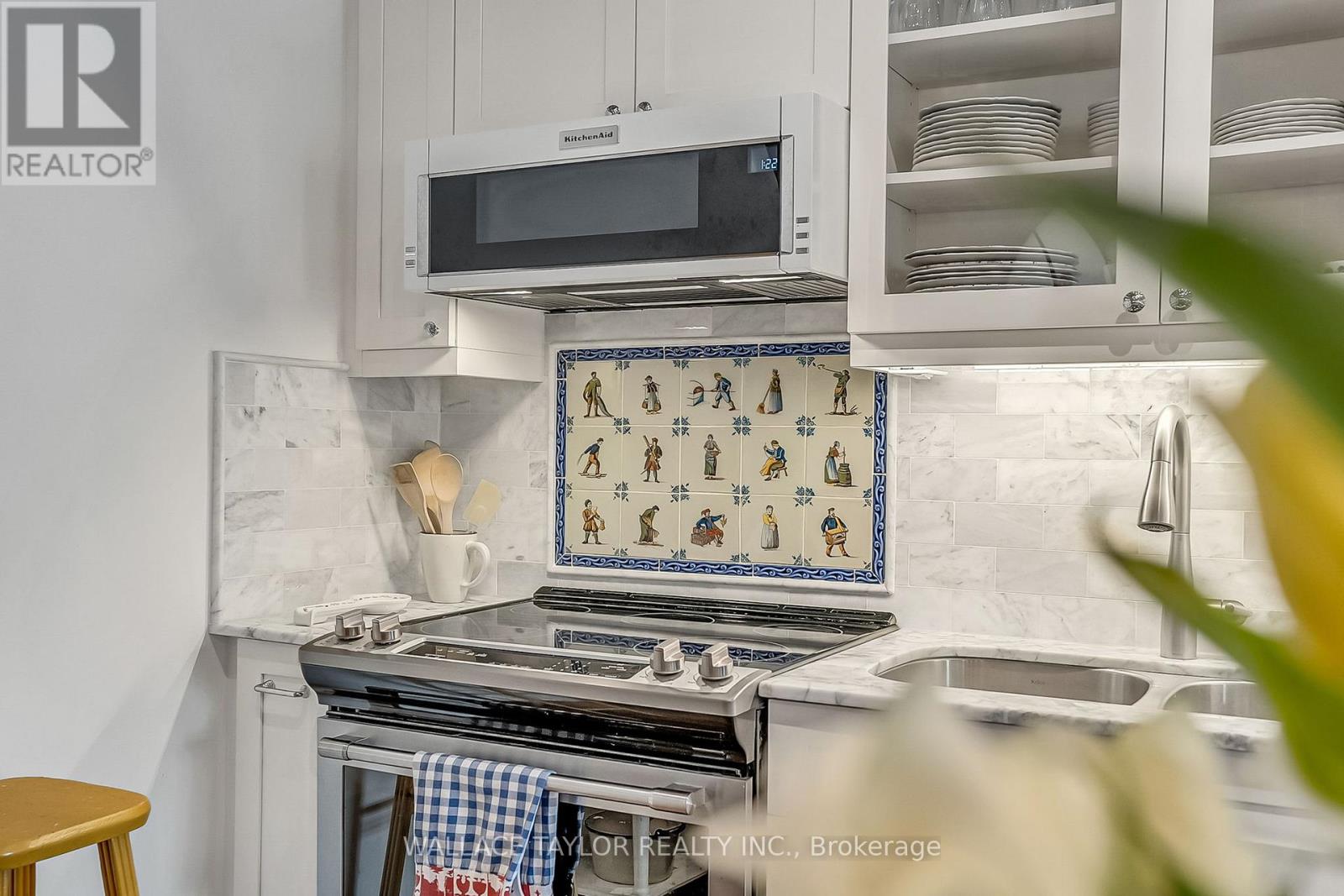 208 - 993 Queen Street W, Toronto, Ontario M6J 1H2 - Photo 20 - C12975824