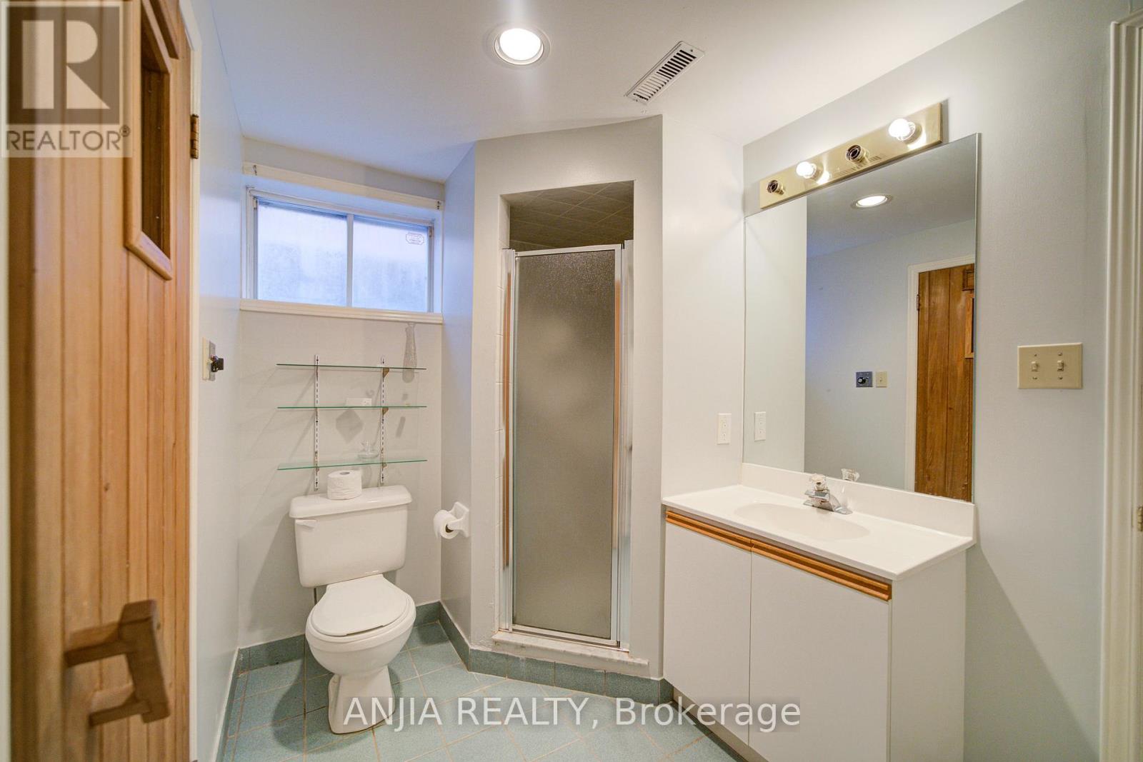 34 Baylawn Drive, Markham, Ontario  L3S 2R8 - Photo 44 - N12976310