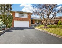 12 TALLFOREST CRESCENT, Toronto, Ontario