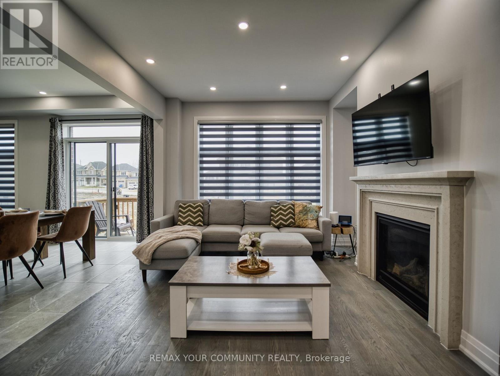 17 Sam Battaglia Crescent, Georgina, Ontario  L0E 1R0 - Photo 12 - N12976540