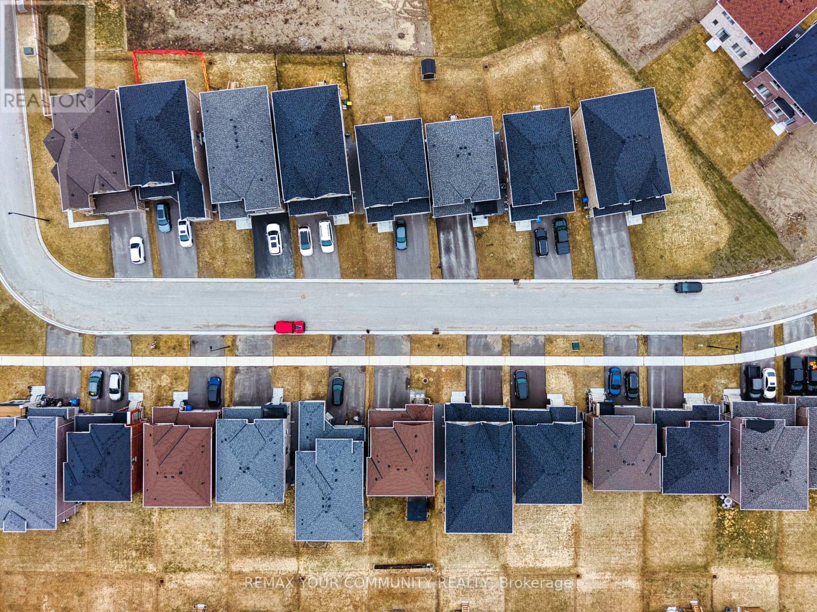 17 Sam Battaglia Crescent, Georgina, Ontario  L0E 1R0 - Photo 5 - N12976540