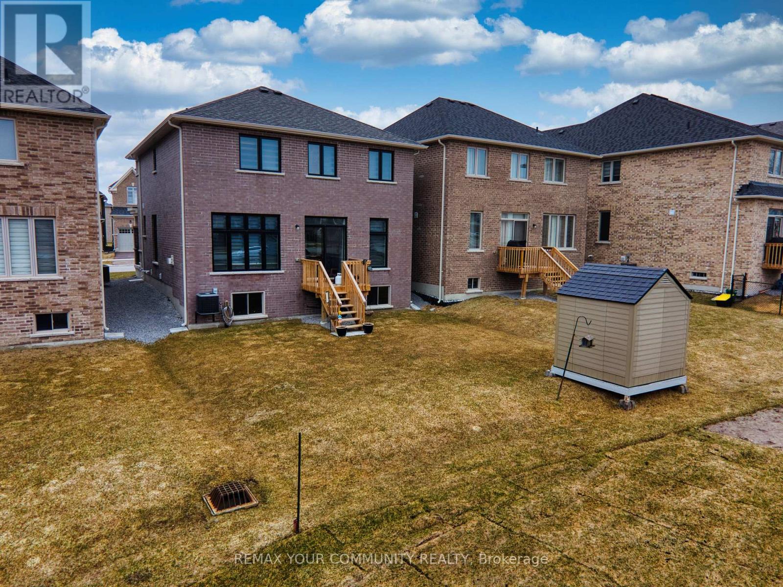 17 Sam Battaglia Crescent, Georgina, Ontario  L0E 1R0 - Photo 6 - N12976540