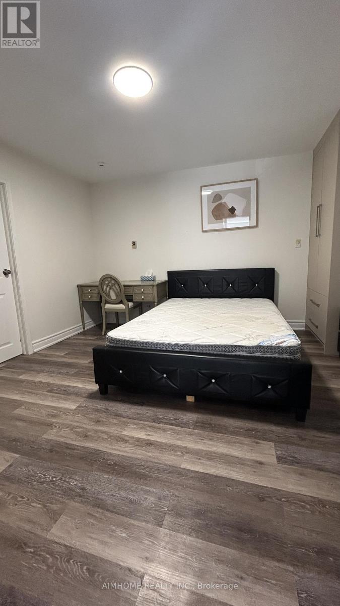 151 Riveredge Drive, Georgina, Ontario  L4P 2P4 - Photo 7 - N12976538