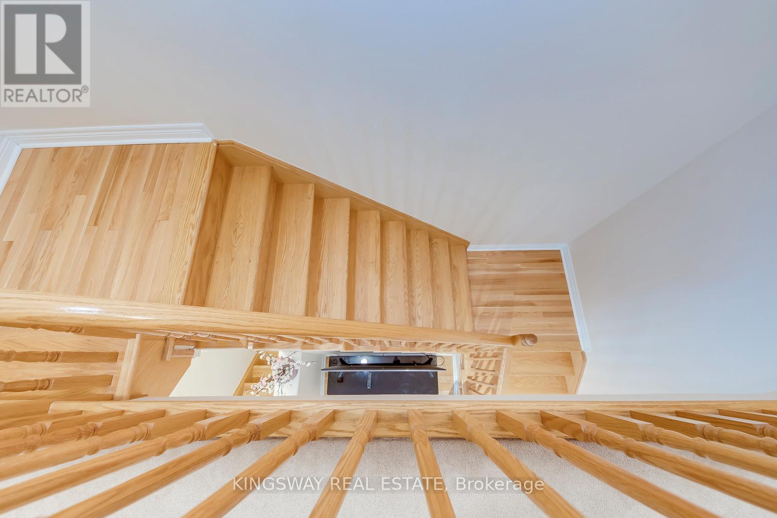 5479 Fudge Terrace, Mississauga, Ontario  L5M 0M9 - Photo 14 - W12976252