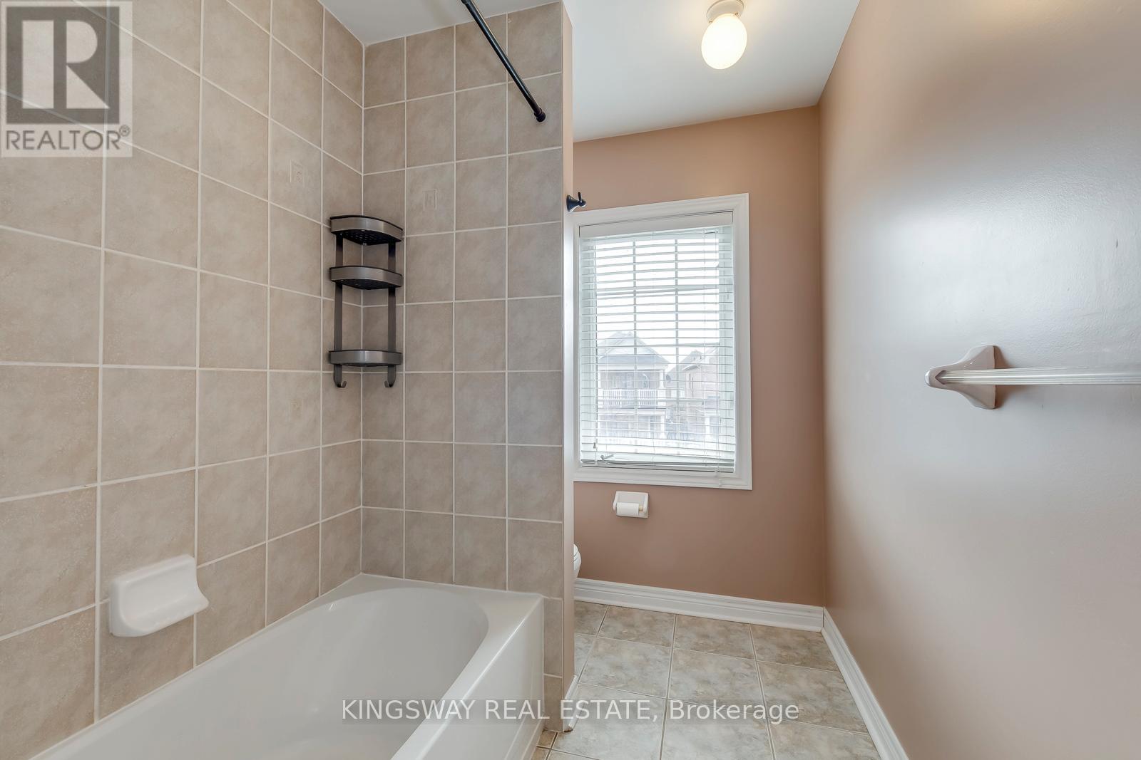 5479 Fudge Terrace, Mississauga, Ontario  L5M 0M9 - Photo 24 - W12976252